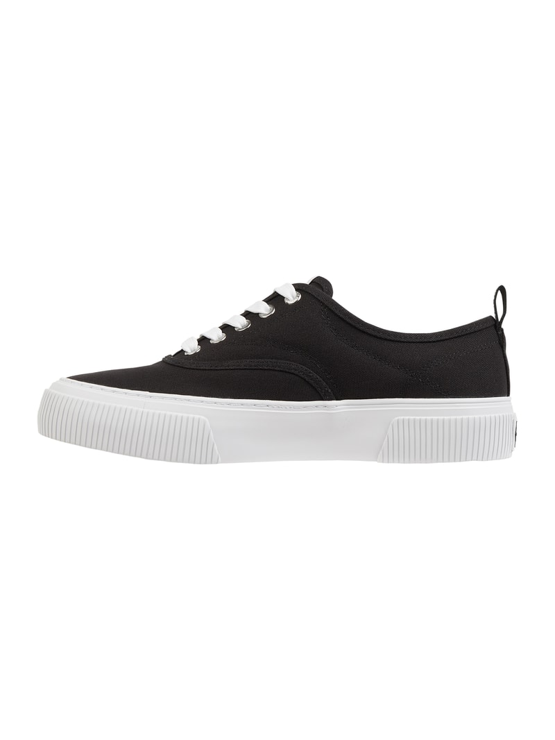 Sneaker aus Textil in schwarz