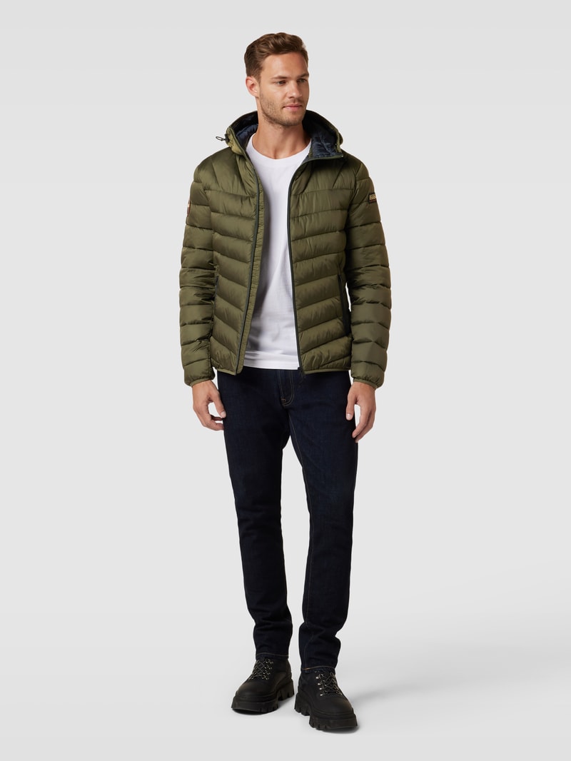 Steppjacke mit Kapuze Modell 'AERONS' in olivgrün