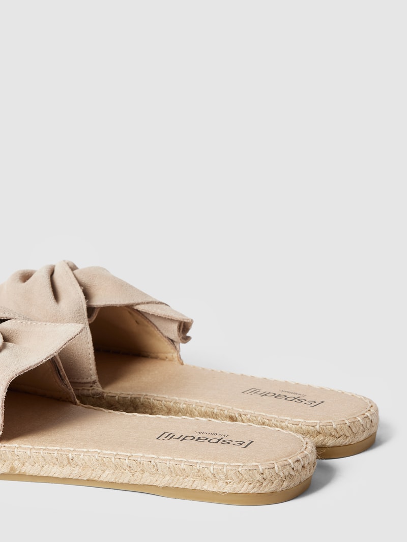 Pantolette mit Knoten-Detail in beige