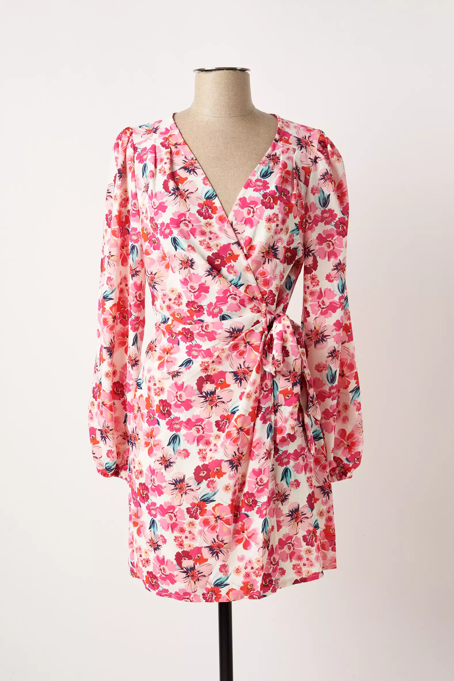 Kilky Robes Courtes Femme couleur rose