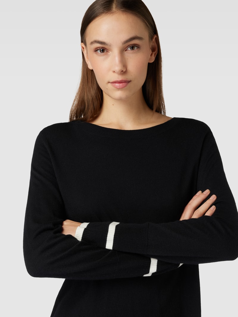 Strickpullover mit Rundhalsausschnitt in black