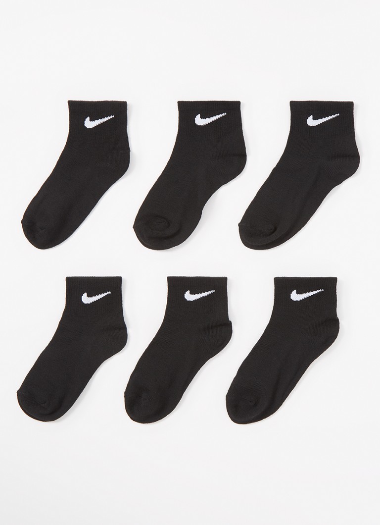 Nike logós sportzokni 6 darabos kiszerelésben
