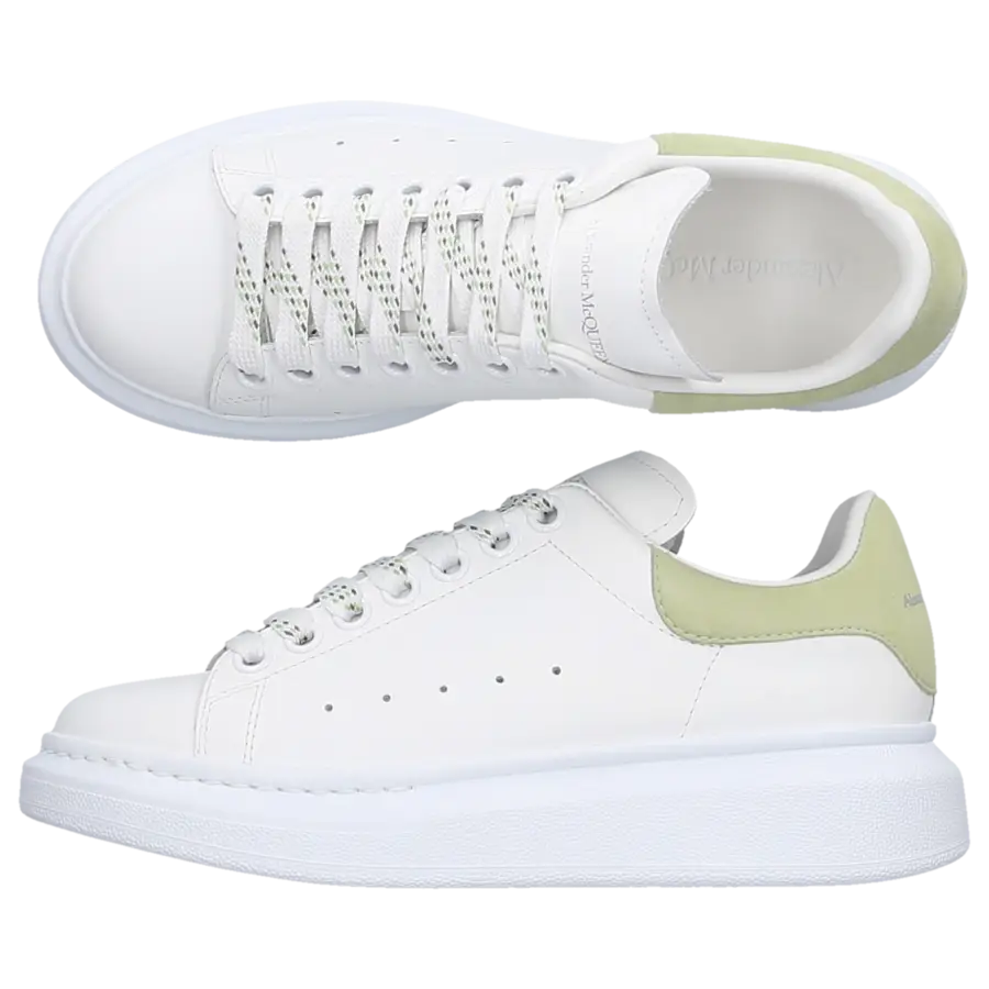 Alexander McQueen - Sneaker low LARRY Kalbsleder - weiß
