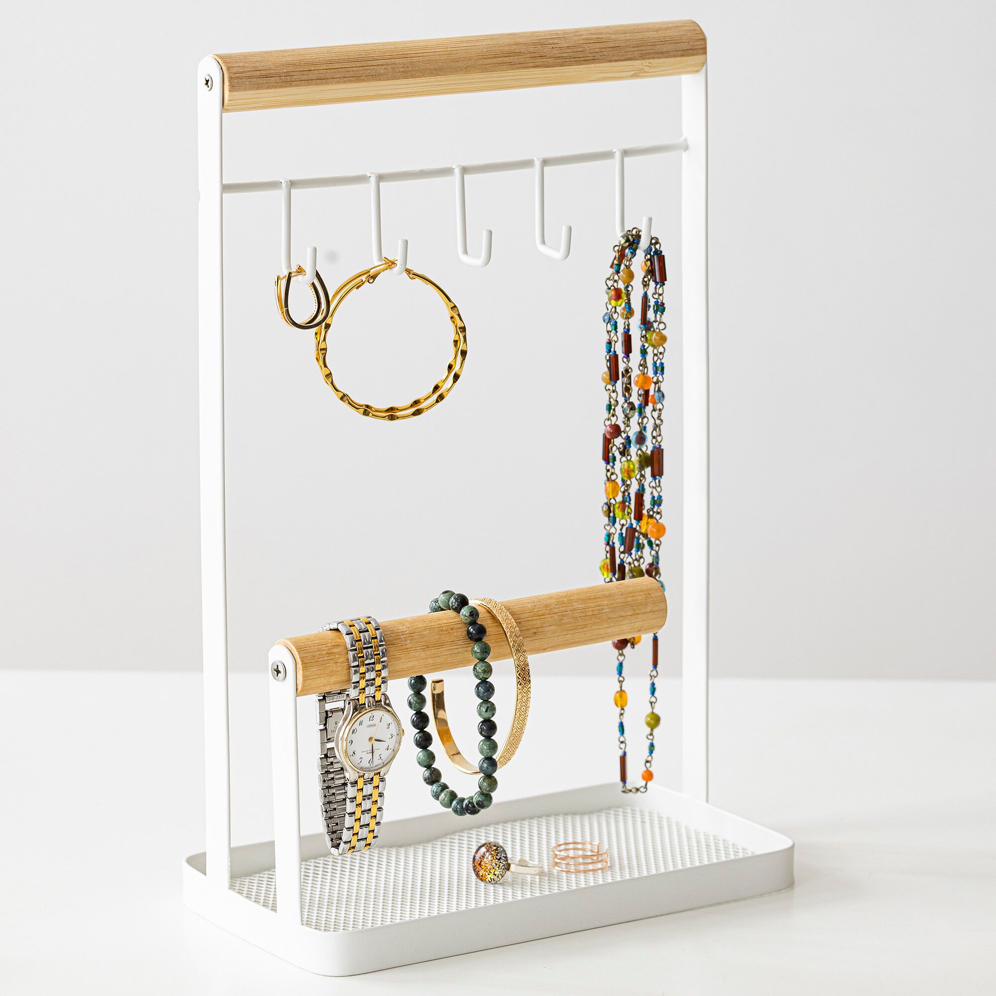 Porte-bijoux bois et métal blanc