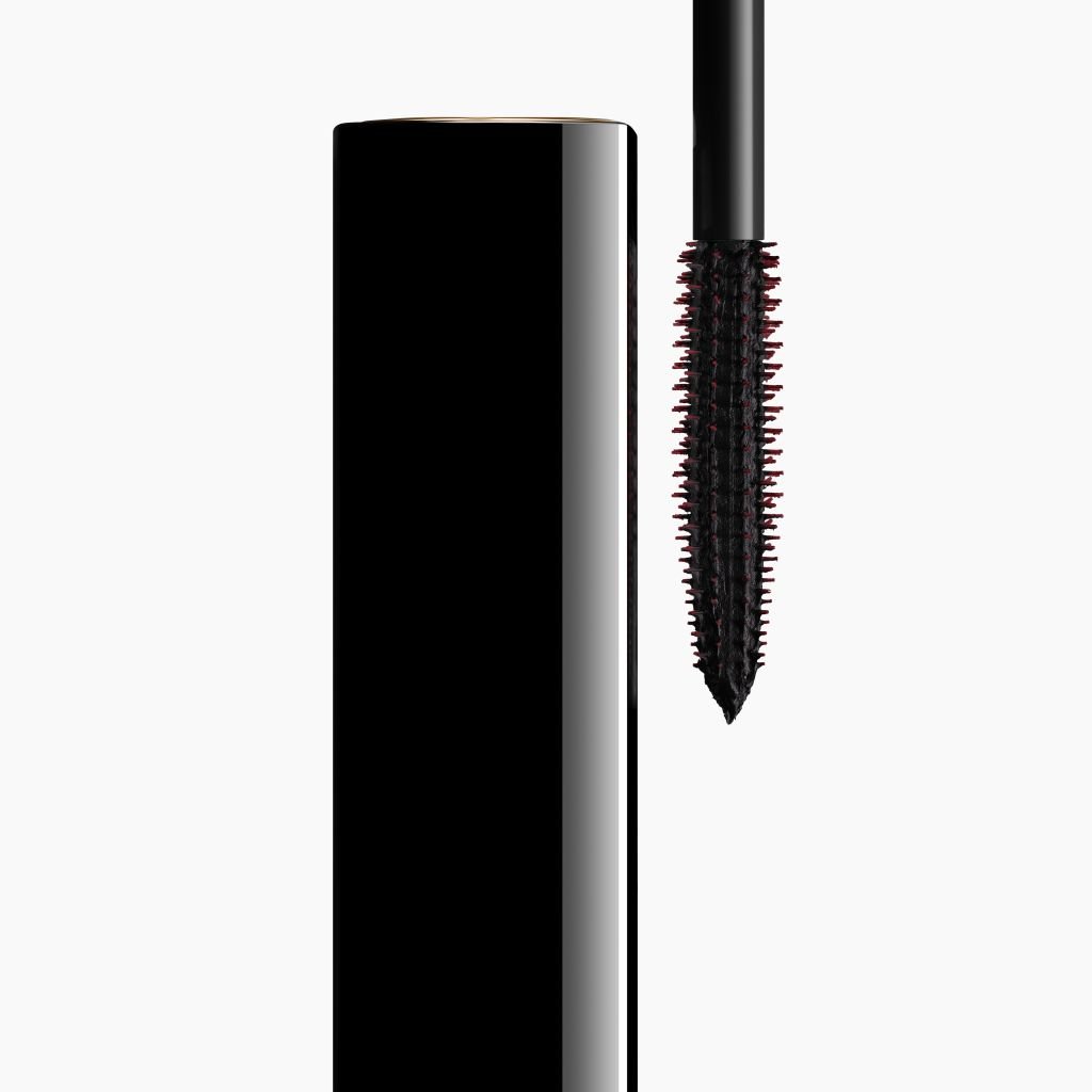CHANEL NOIR ALLURE DIE ALL-IN-ONE-MASCARA: VOLUMEN, LÄNGE, SCHWUNG UND DEFINITION SCHWARZ
