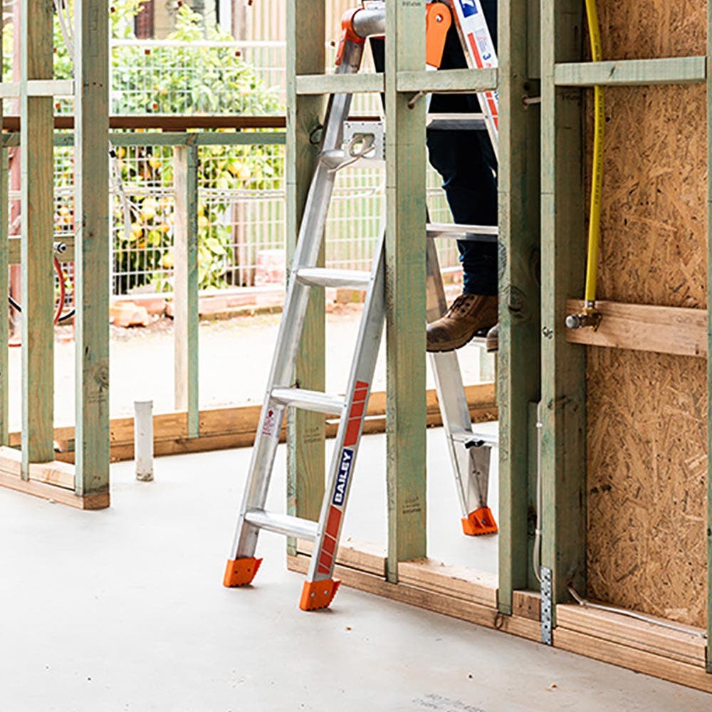Escada tripla BAILEY SLS 3 em 1, 2,4 m, 150 kg, 8 peças. FS13864