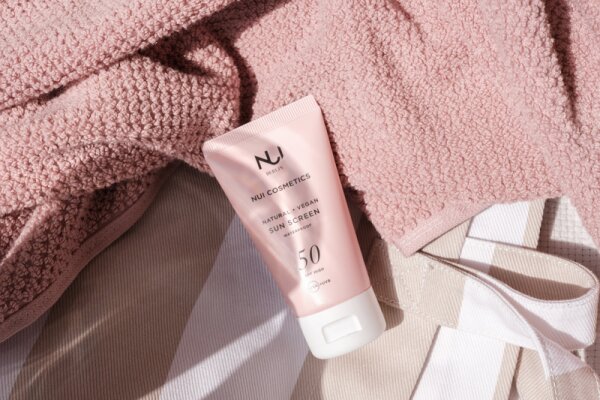 NUI Cosmetics Natural & Vegan Sunscreen Lichtschutzfaktor (LSF) 50 Sonnencreme