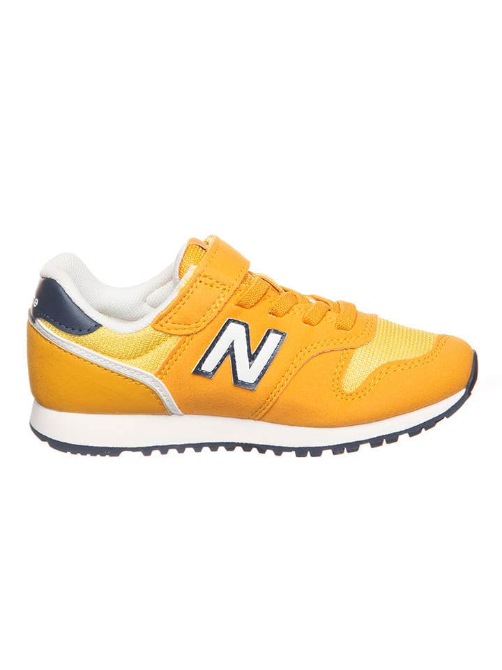 New Balance Sneakers 