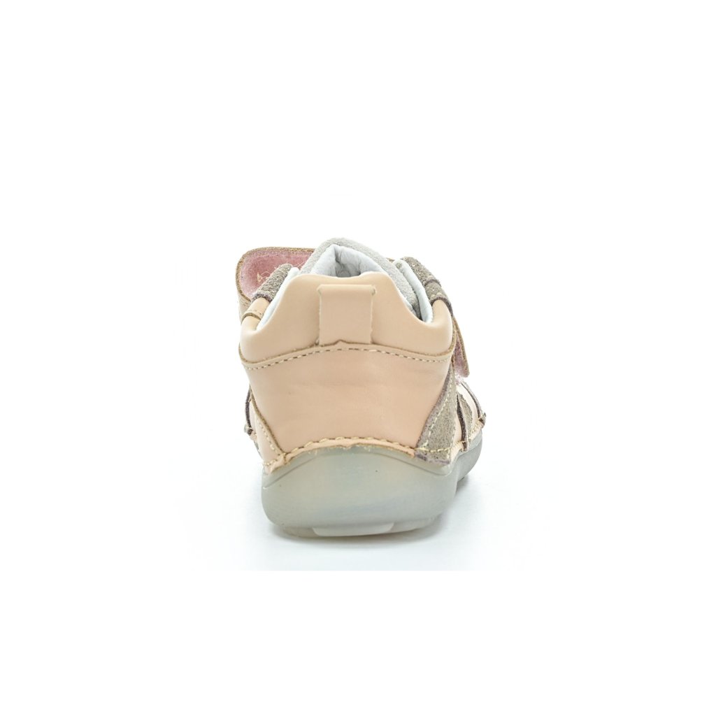 D.D.Step S063-41948C cremefarbene Barfußschuhe