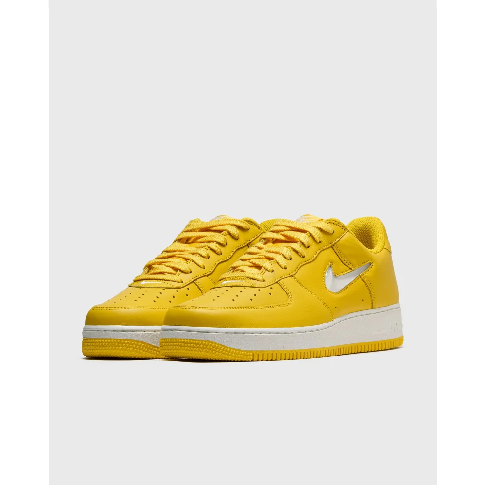 Nike Air Force 1 Low Retro FJ1044 700 / gelb
