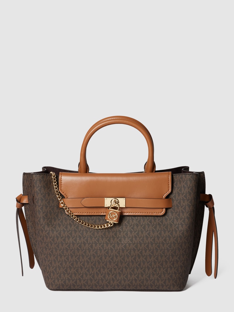 Handtasche mit Allover-Logo in mittelbraun