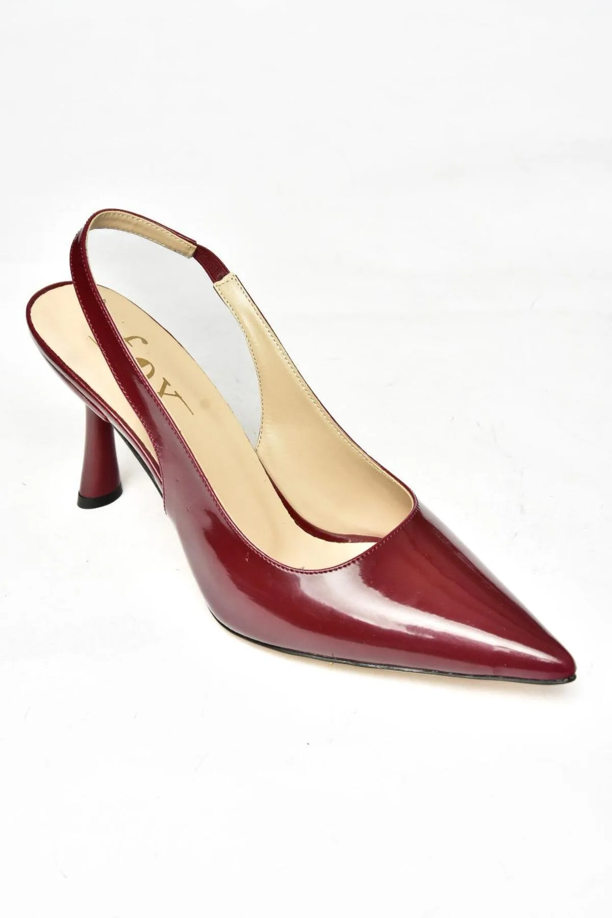 Fox Shoes  S369748208 Weinrote Damenschuhe aus Lackleder mit dünnem Absatz und spitzer Zehenpartie