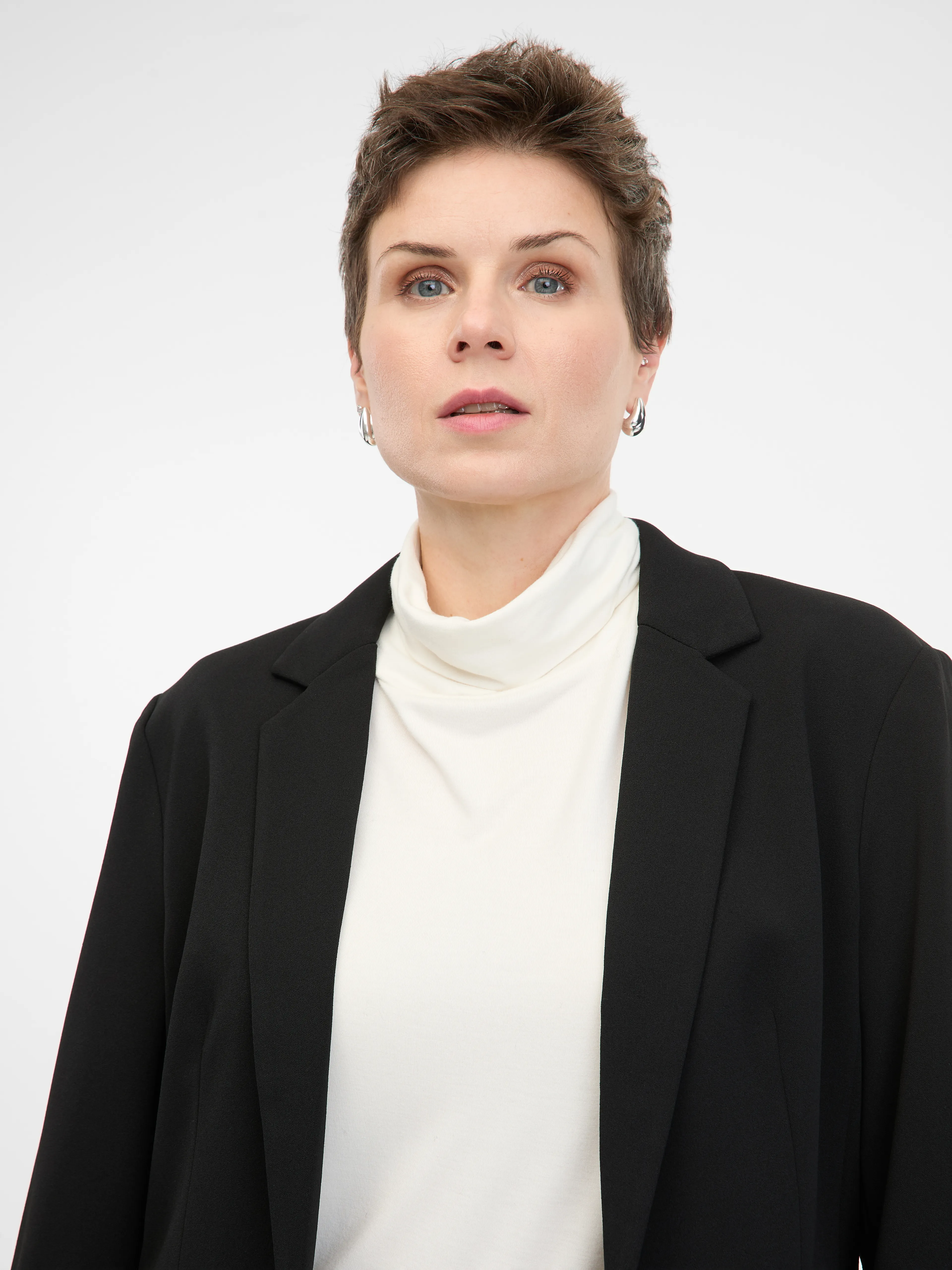 Schwarze Damenjacke ORSAY