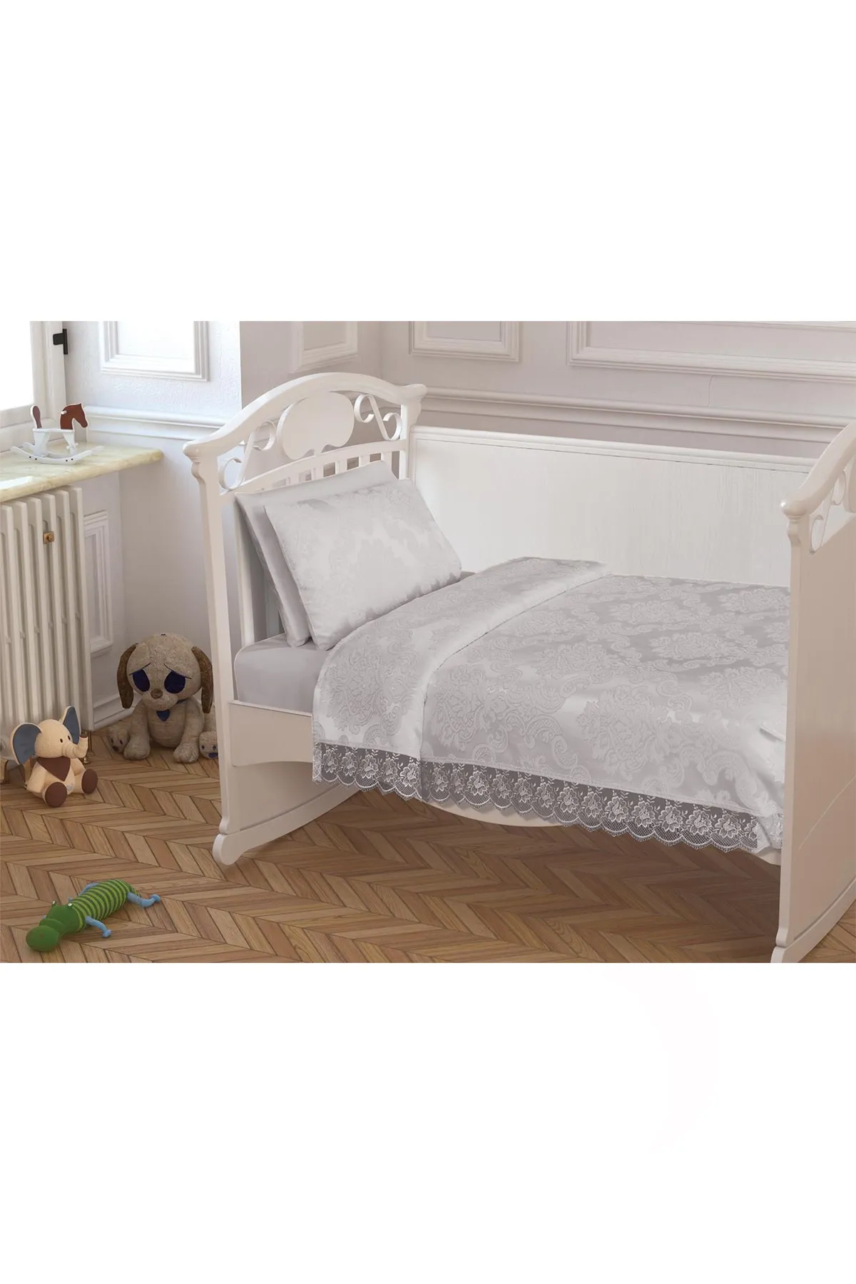 Çeyiz Diyarı  Çeyizdiyari Baby-Piqué-Set mit französischer Spitze, Creme