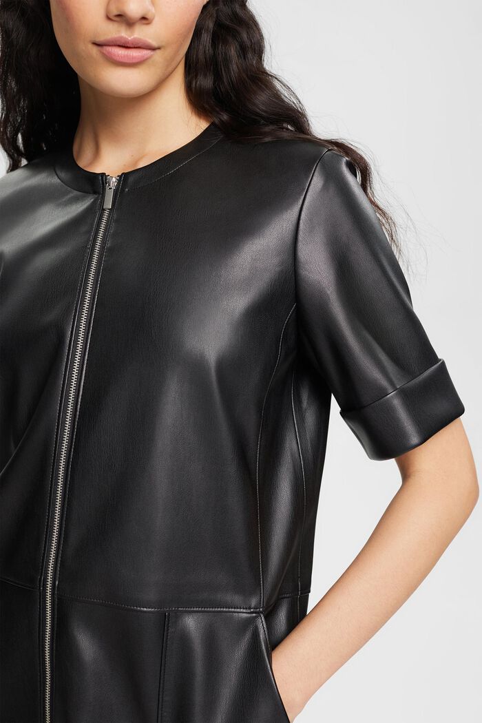 Minikleid aus Kunstleder