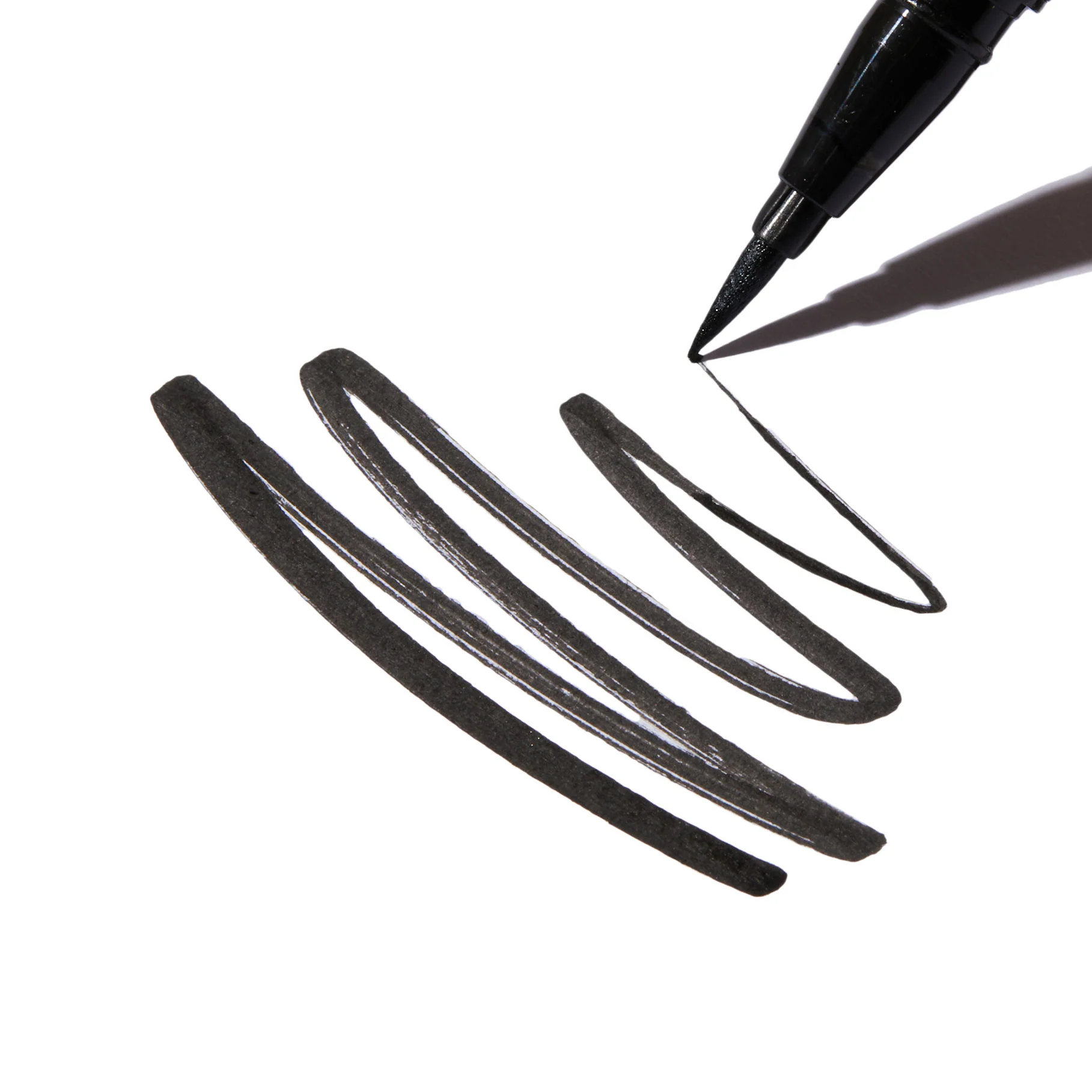 Langvarig sort eyeliner til øjne - Eyeliner