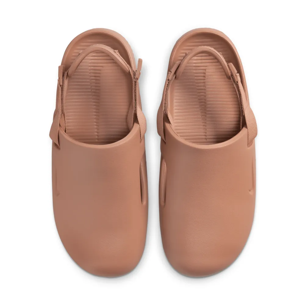 Nike Calm FB2185-201 / braun
