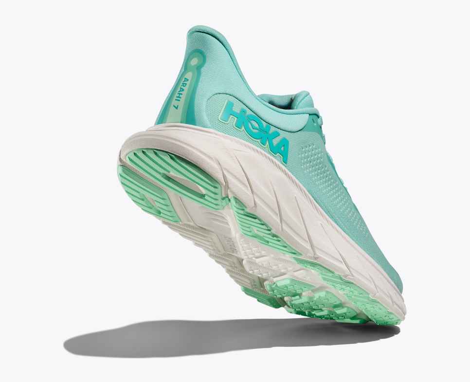 Arahi 7 Blue Spark / Snow Melt