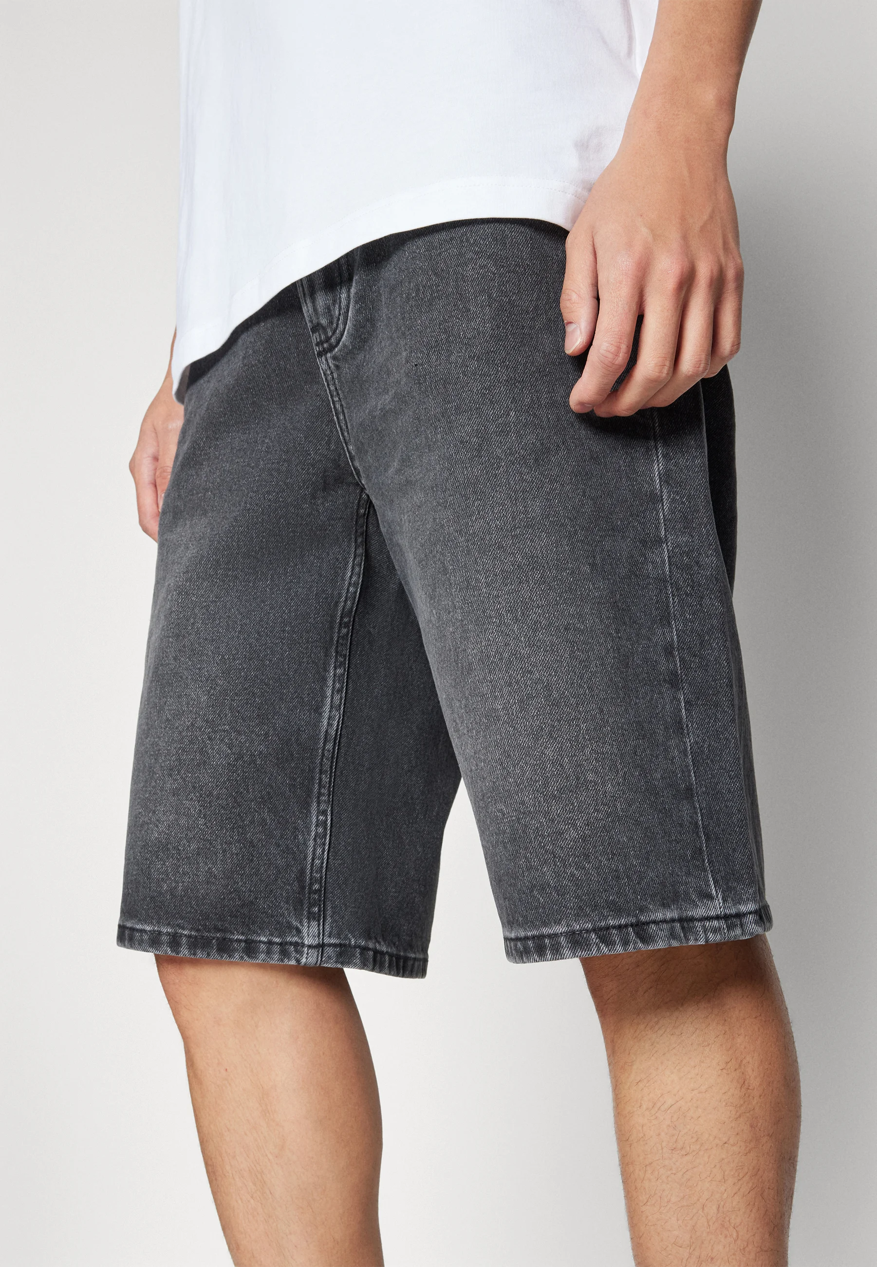 Calvin Klein Jeans 90'S LOOSE SHORT - Pantalones cortos vaqueros