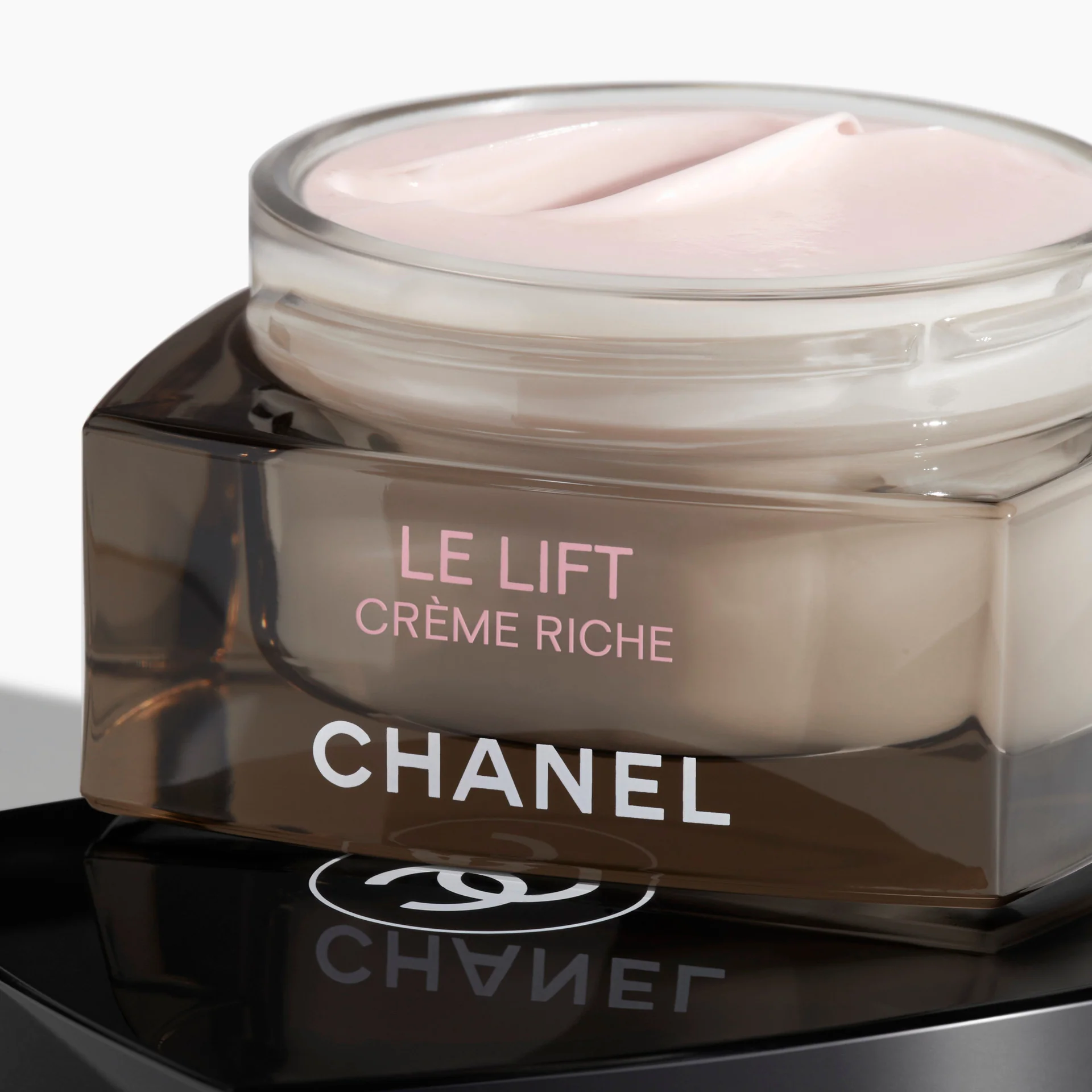 LE LIFT CRÈME RICHE - CREME SUAVIZANTE E FIRMADOR COM TEXTURA CONFORTÁVEL