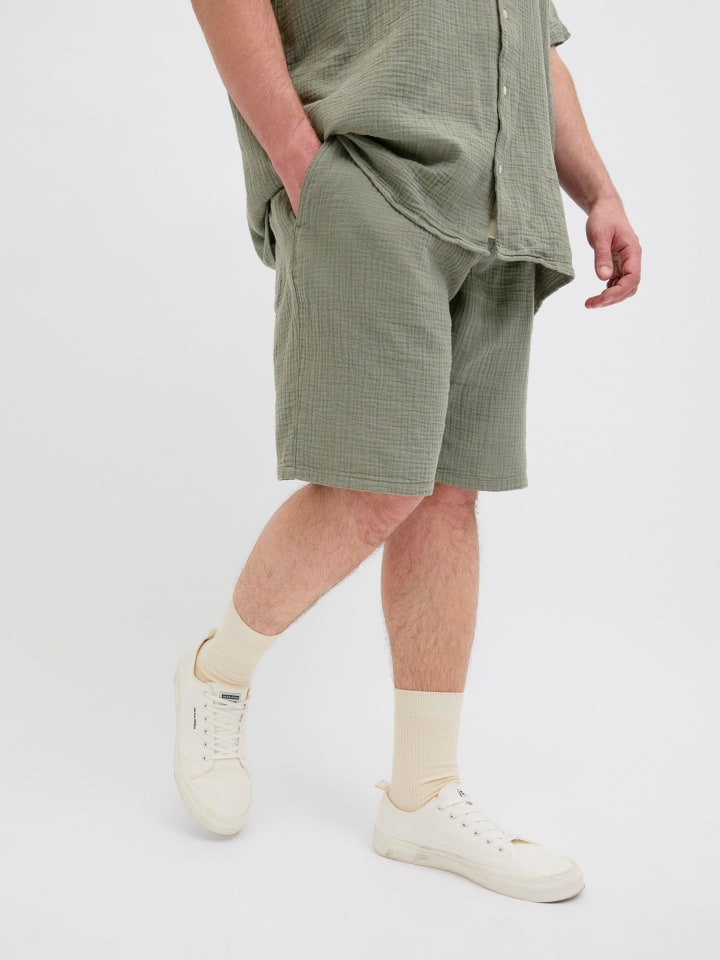 JACK & JONES PLUS Shorts in Mulled Basil günstig kaufen