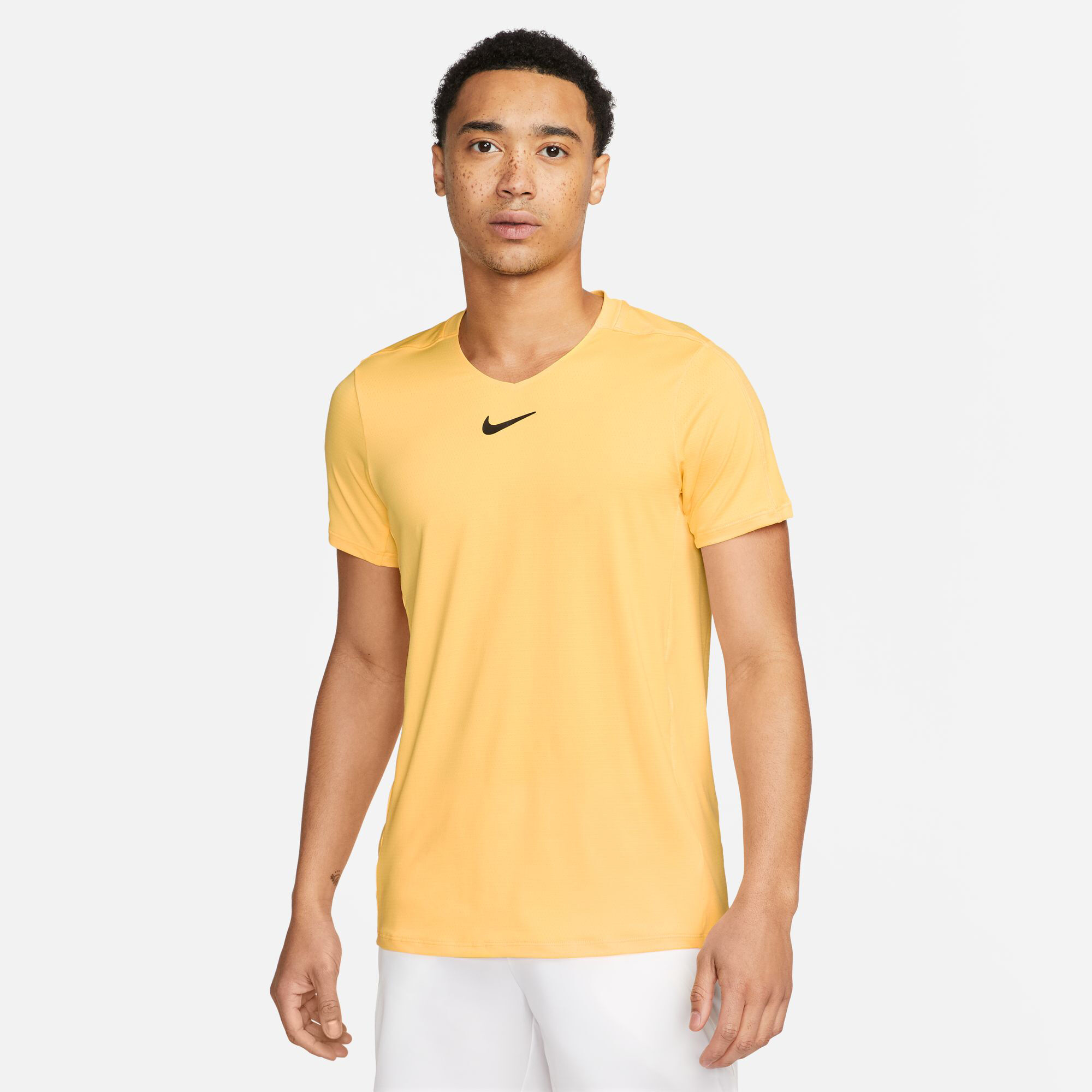 Dri-Fit Advantage Court T-Shirt Herren - Gelb