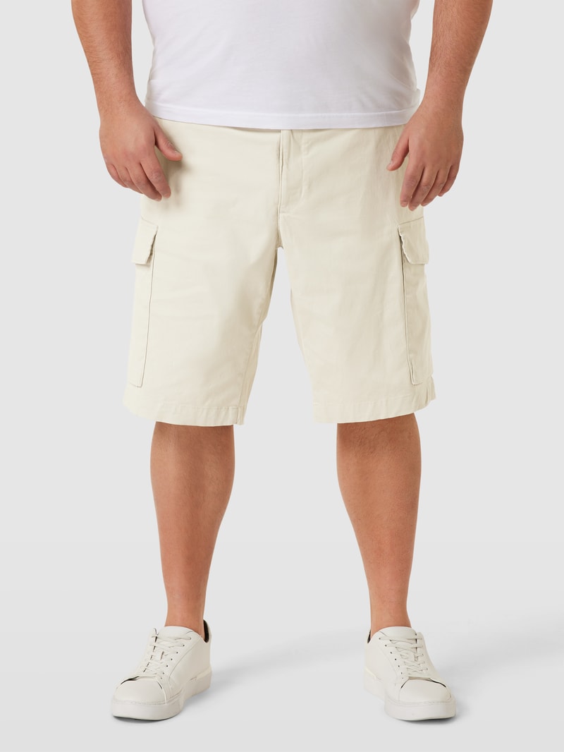 PLUS SIZE Cargoshorts mit Label-Details in hellgrau