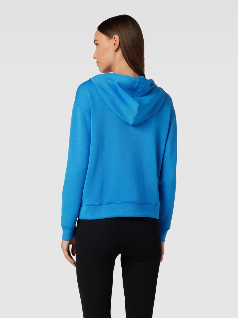 Hoodie mit Label-Print und Känguru-Tasche in blau