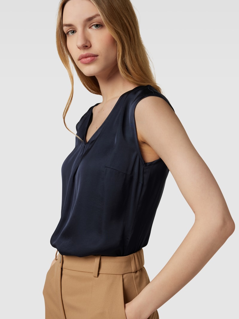 Blusenshirt mit V-Ausschnitt in marineblau