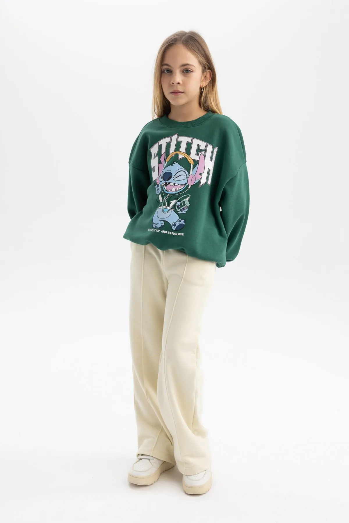 DeFacto  Disney Lilo & Stitch Oversize-Fit-Sweatshirt mit Rundhalsausschnitt für Mädchen