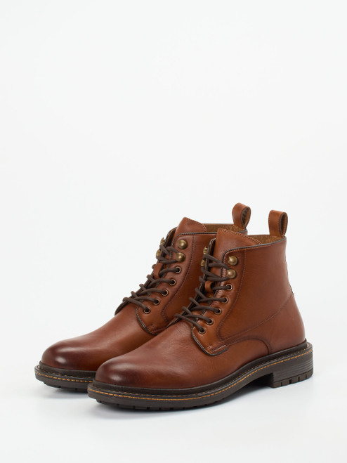 Boot-48012290534 Daniel Kenneth