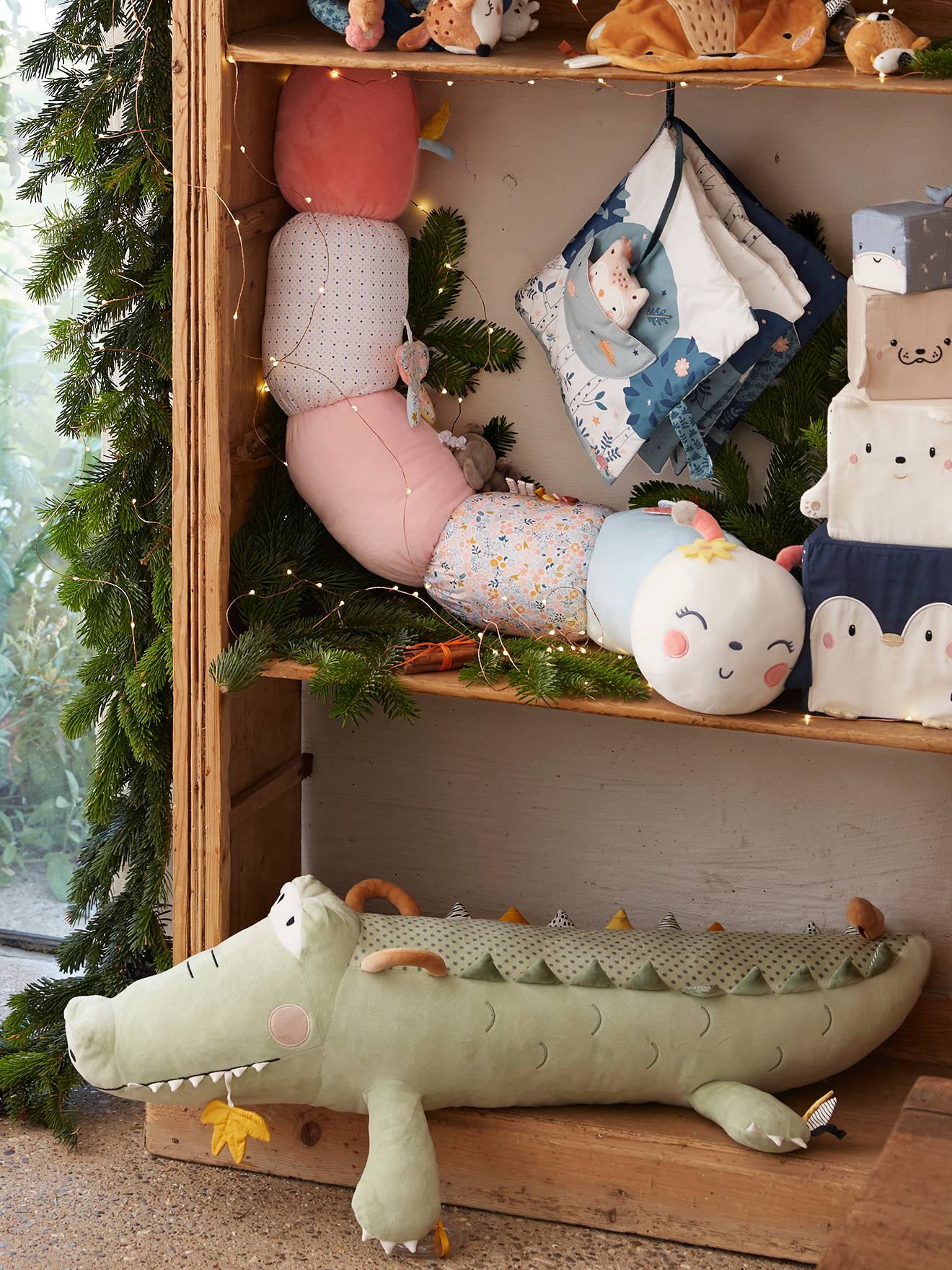 Grande peluche d'activités Crocodile vert