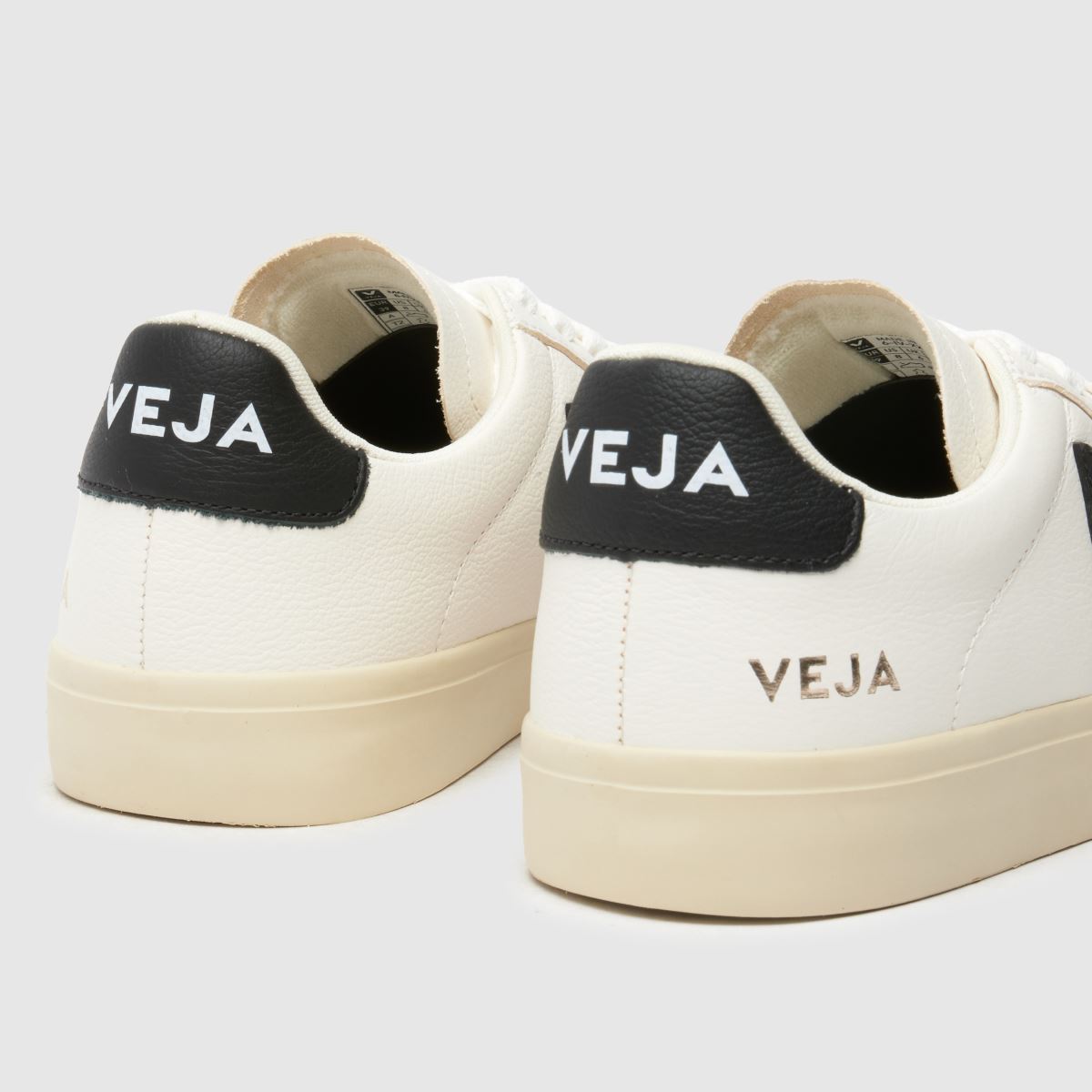 Superge VEJA campo v beli in črni barvi