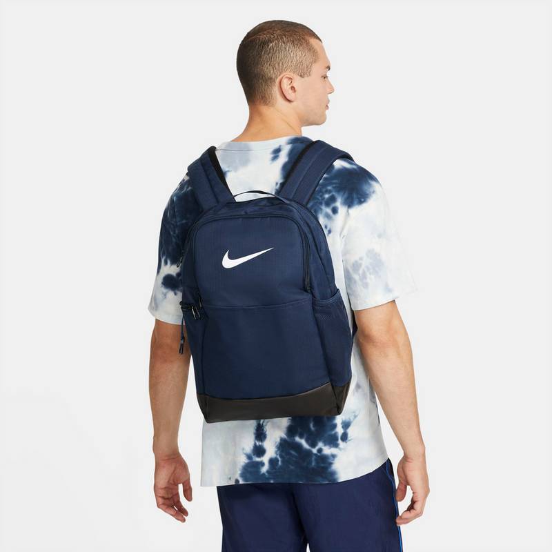Nike Brasilia-M-24L Daypack