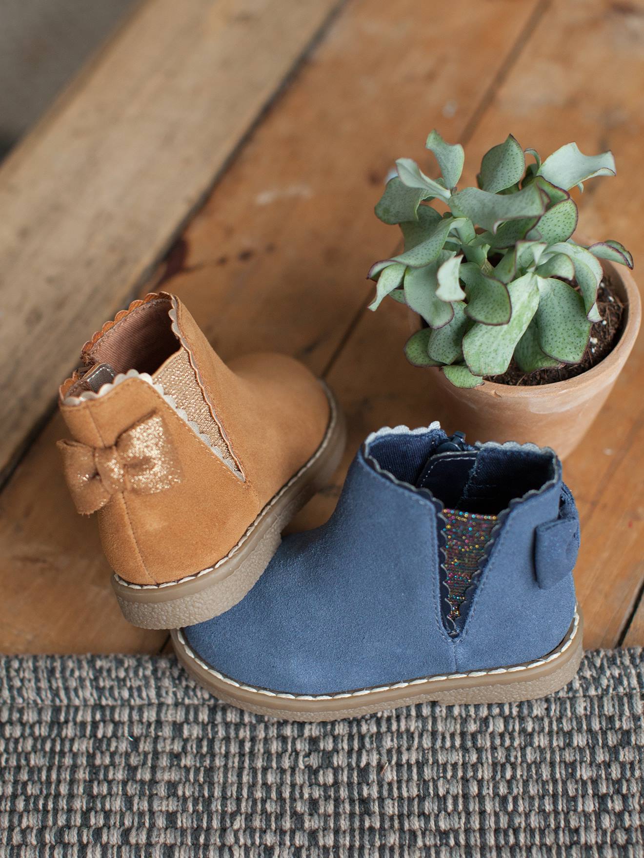 Vertbaudet Mädchen Baby Boots mit Dehneinsatz - camelfarben