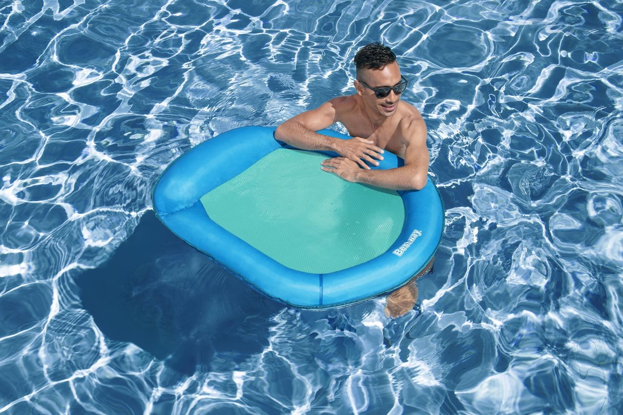 Bestway Flex 'n Fold™ Poolmatte 106 x 105 cm