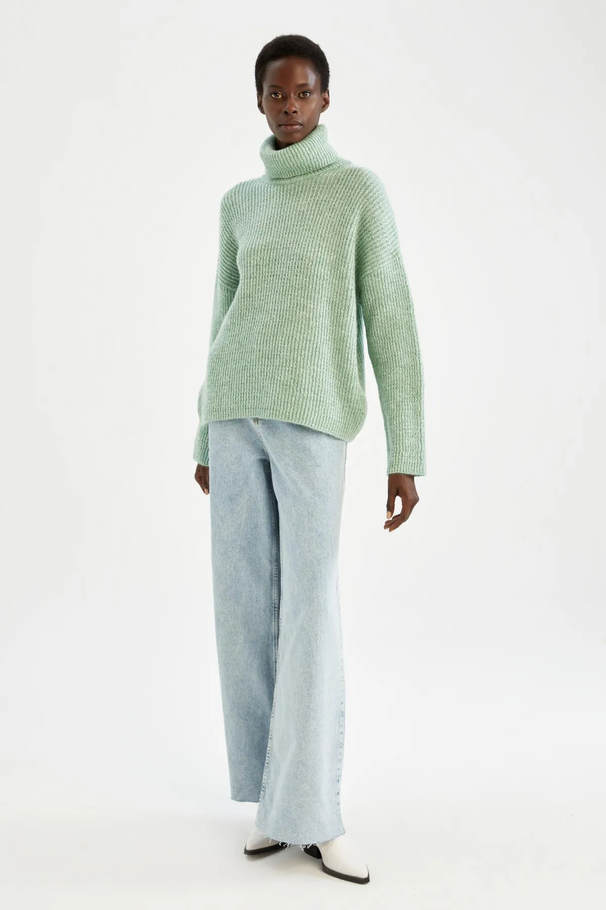 DeFacto  Relax Fit Rollkragenpullover mit Glitzer