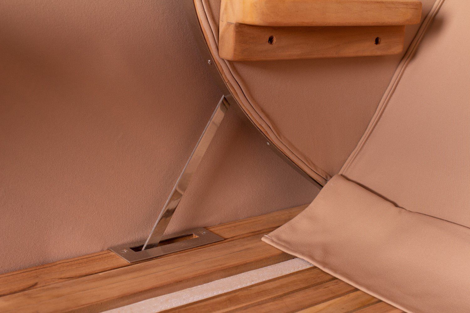bene living Strandkorb Ammersee Grande XL Teak - PE grau - Modell 505, BxTxH: 142x95x165 cm, Volllieger ca. 175 Grad, Ostsee-Strandkorb Komplettset, inkl. Liftersystem und Bullaugen