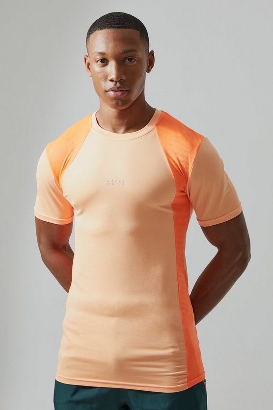 Man Active Muscle Fit Mesh Colorblock T-Shirt