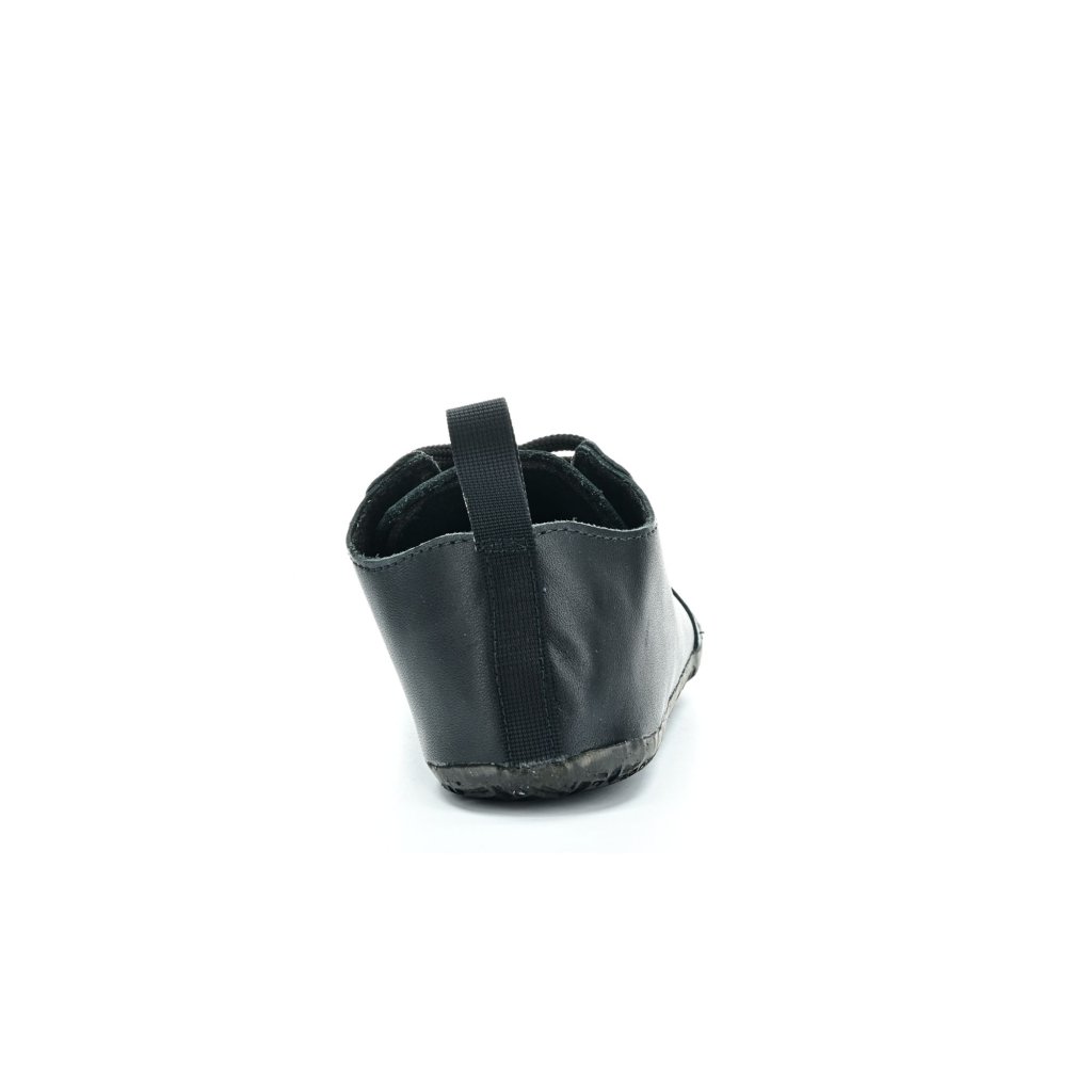 Saltic Fura Schwarz Nappa Barfußsneakers