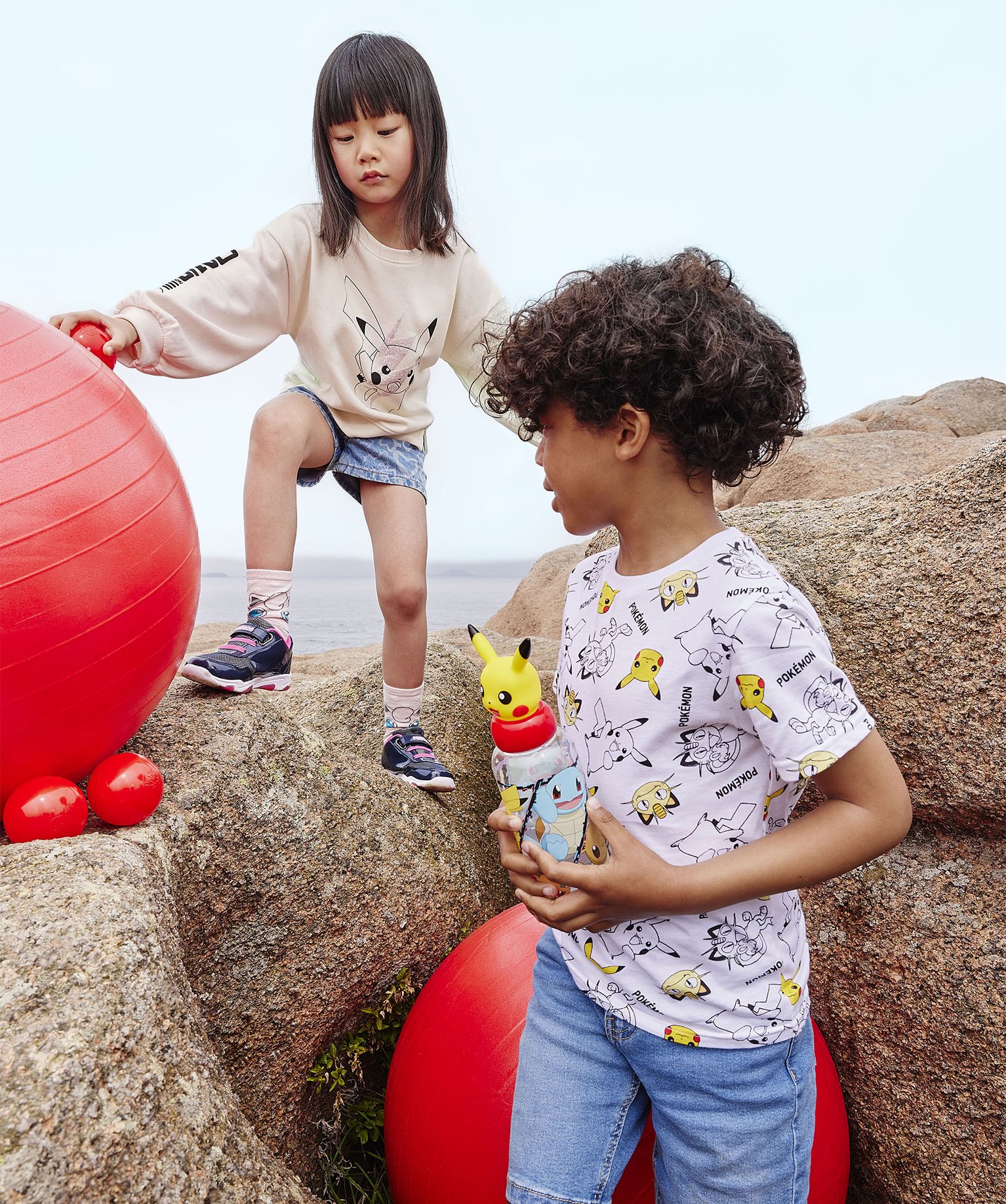 Sweat fille tricolore avec motif Pikachu - Pokemon multicolore | GEMO