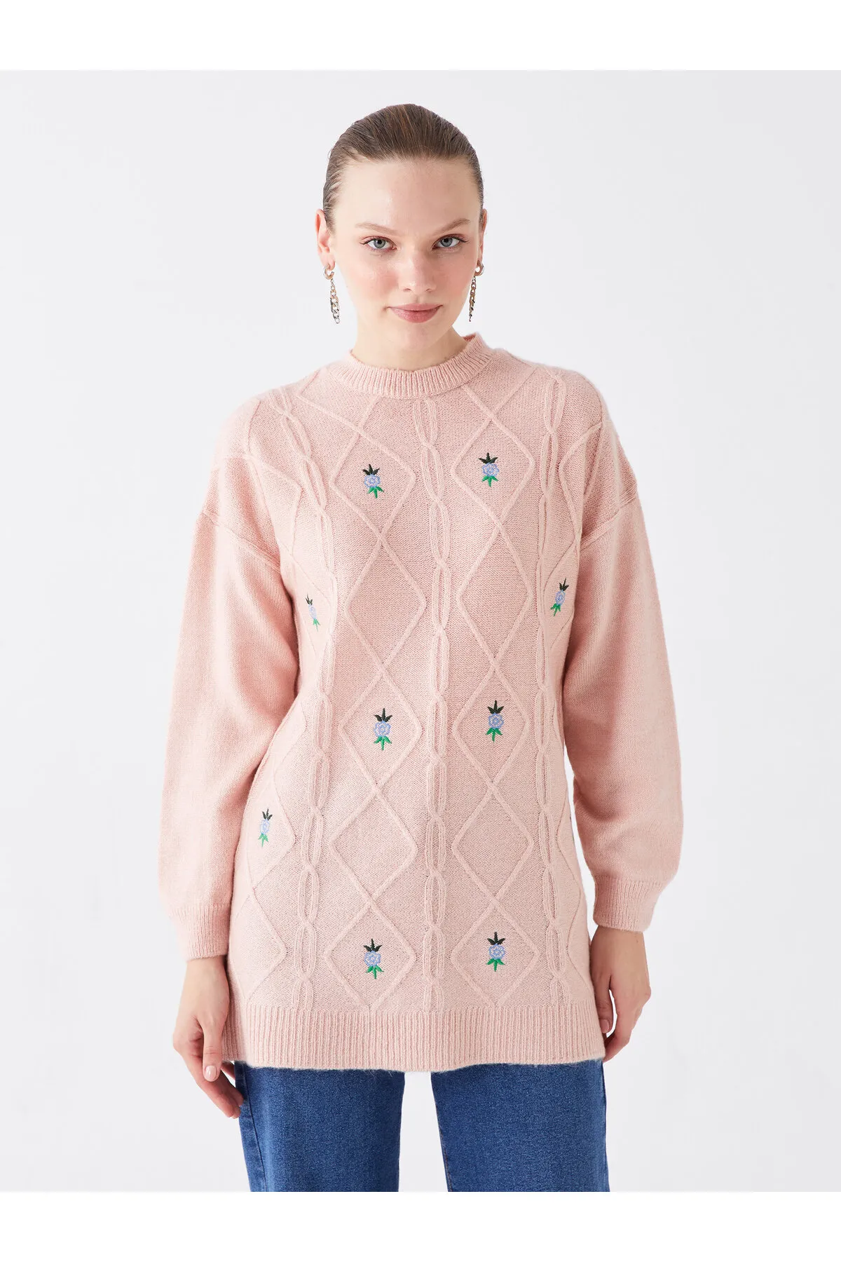 LC Waikiki  Rundhalsausschnitt, bestickte Langarm-Stricktunika für Damen in Übergröße