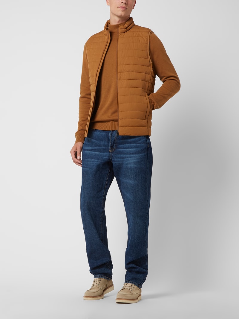 Steppweste mit Reißverschlusstaschen in camel