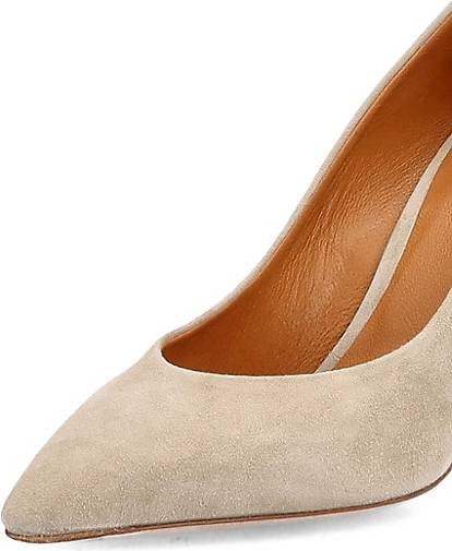 Thea Mika Pumps