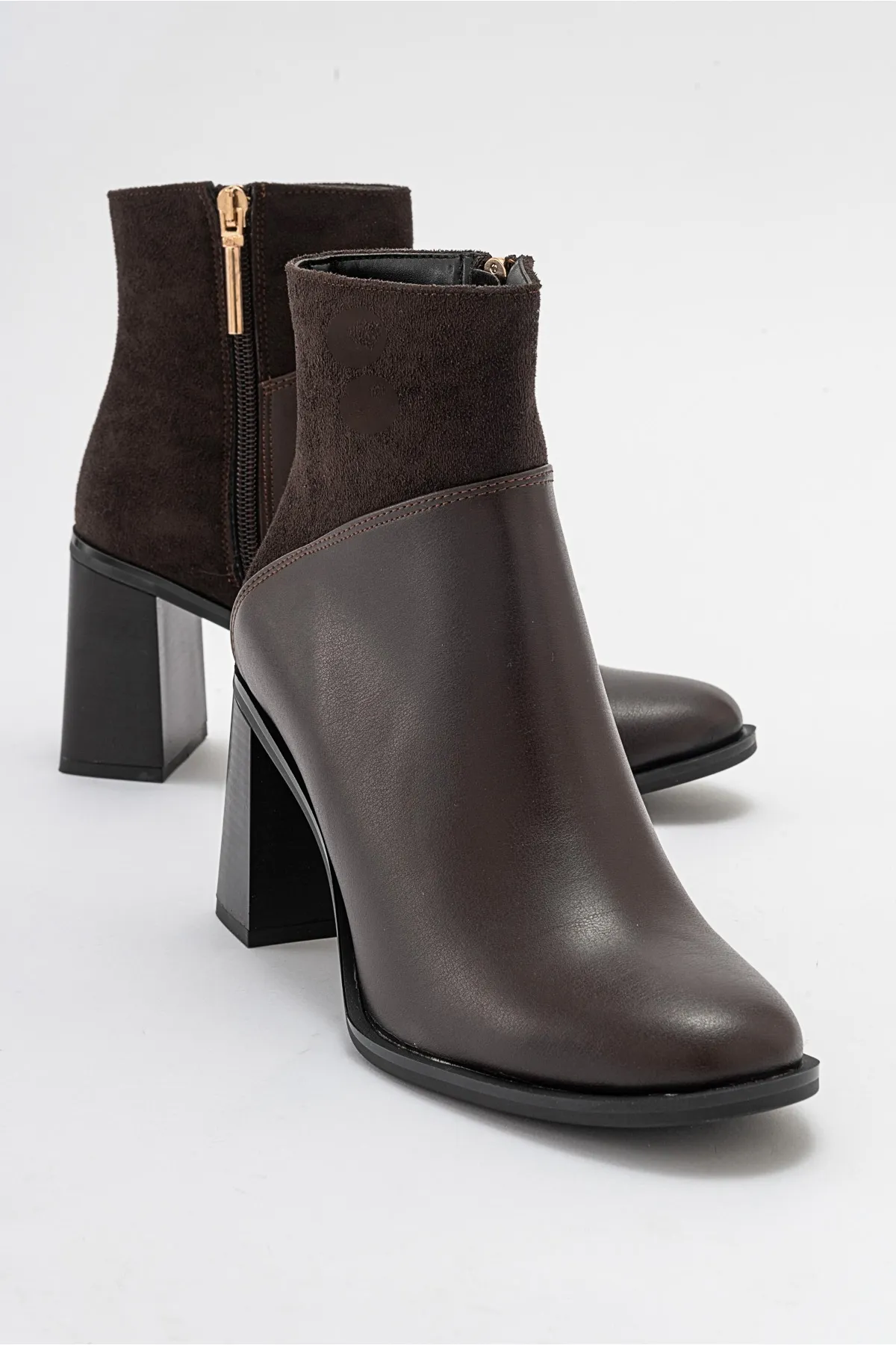 LuviShoes  ROPA Braune Damen-Stiefel mit Absatz