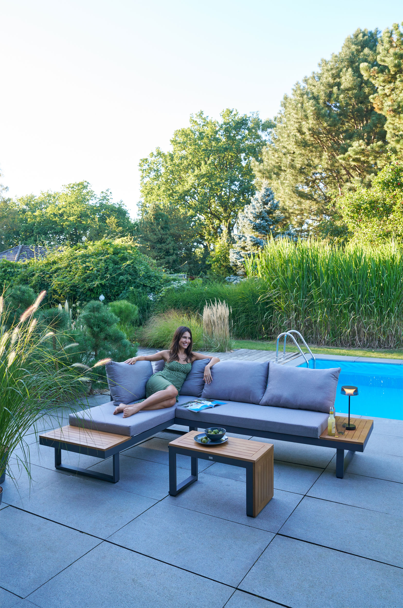OUTDOORGartenlounge variabel stellbar