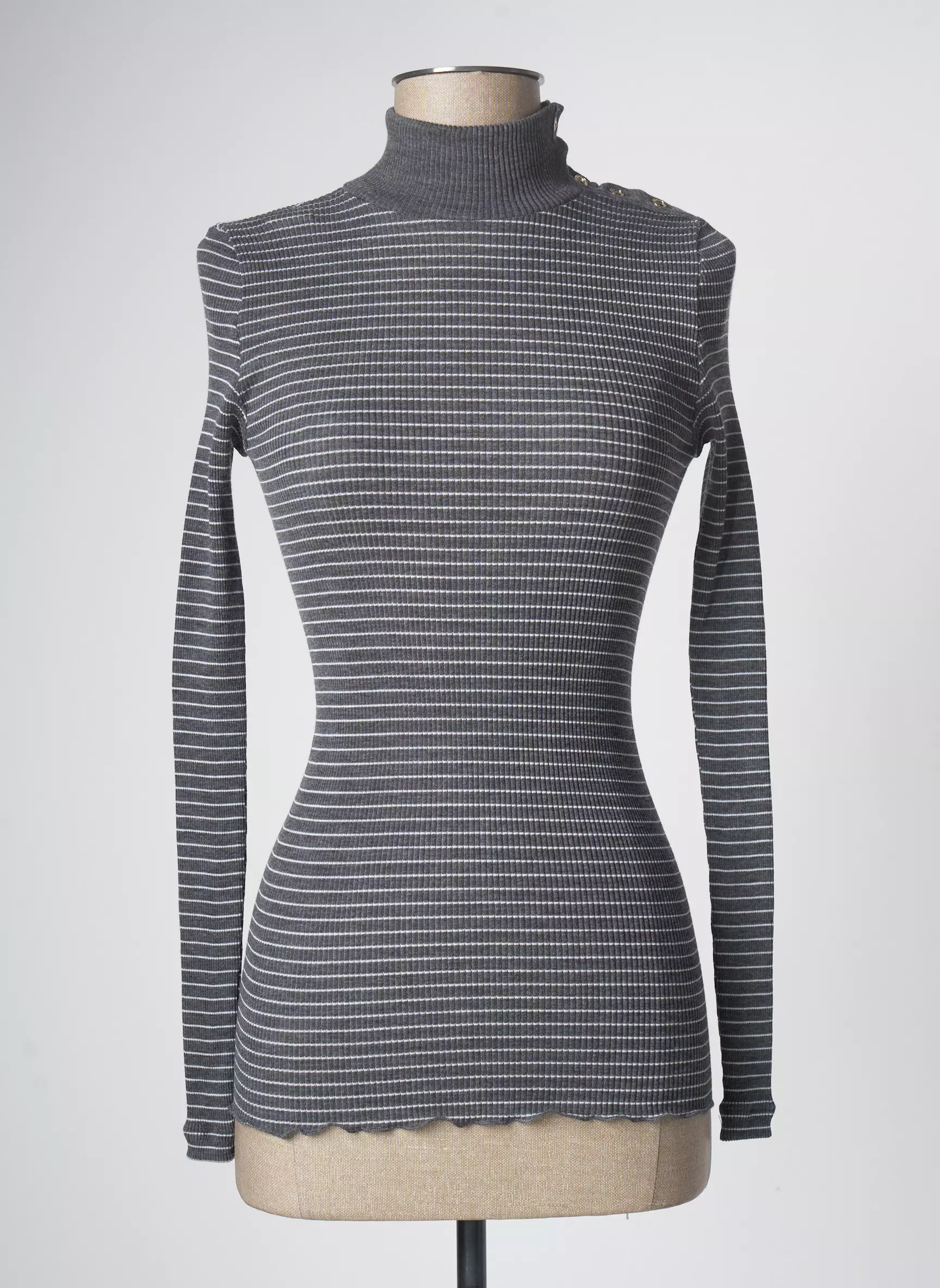 Lisanza Sous Pulls 1 Femme couleur gris