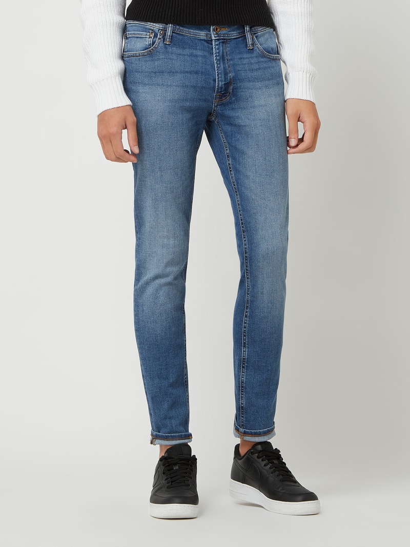 Skinny Fit Jeans mit Stretch-Anteil Modell 'Liam' in jeans