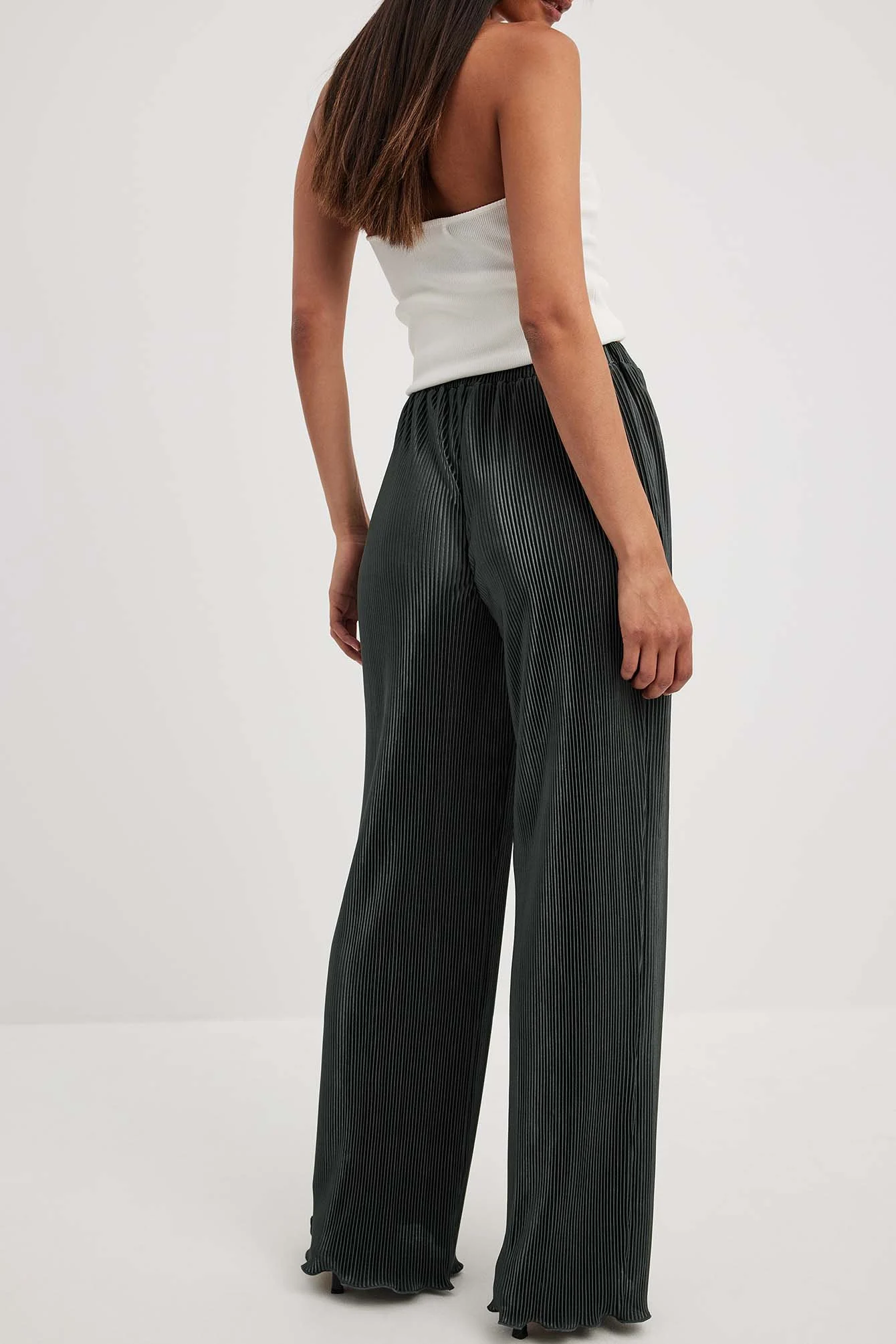Plissierte Hose mit hoher Taille