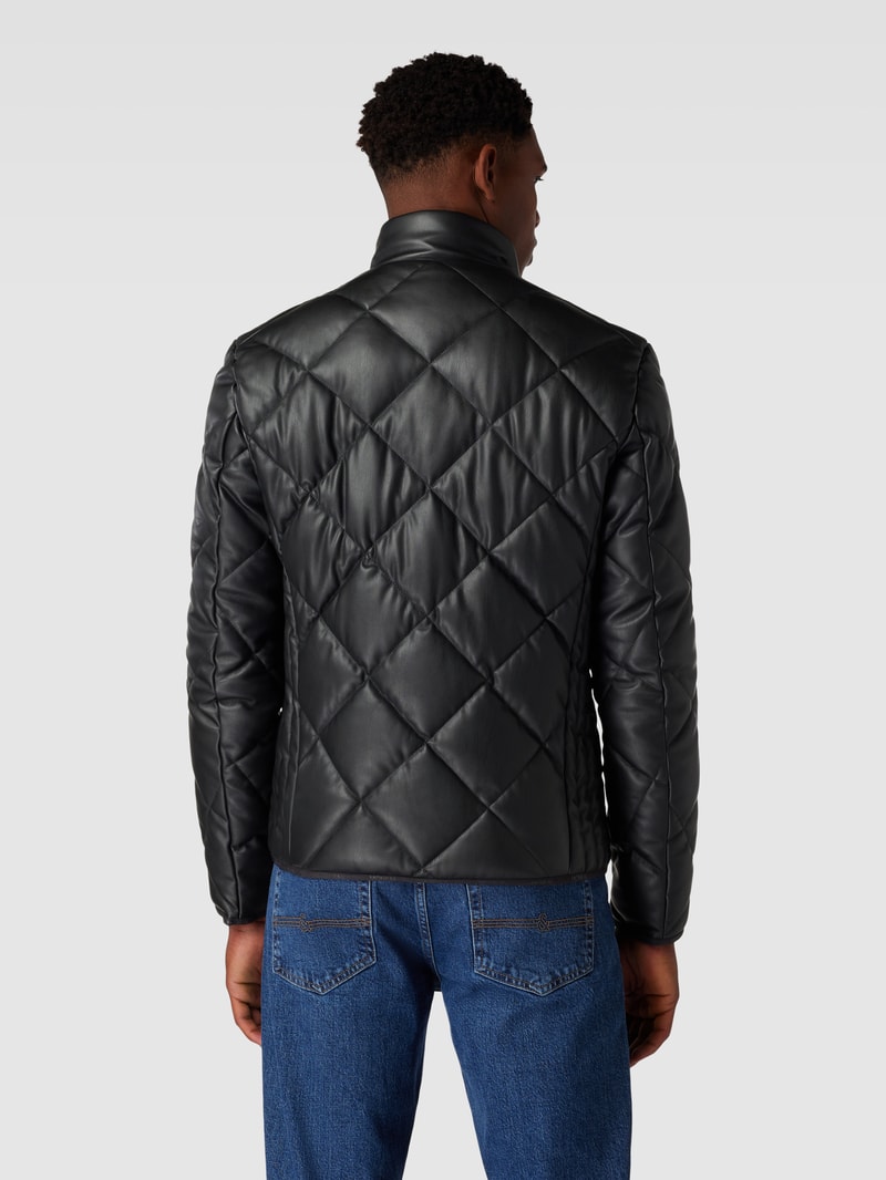Jacke in Leder-Optik mit Reißverschlusstaschen in schwarz